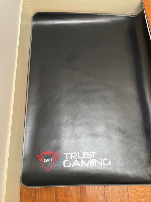Tapete antiderrapante gaming.