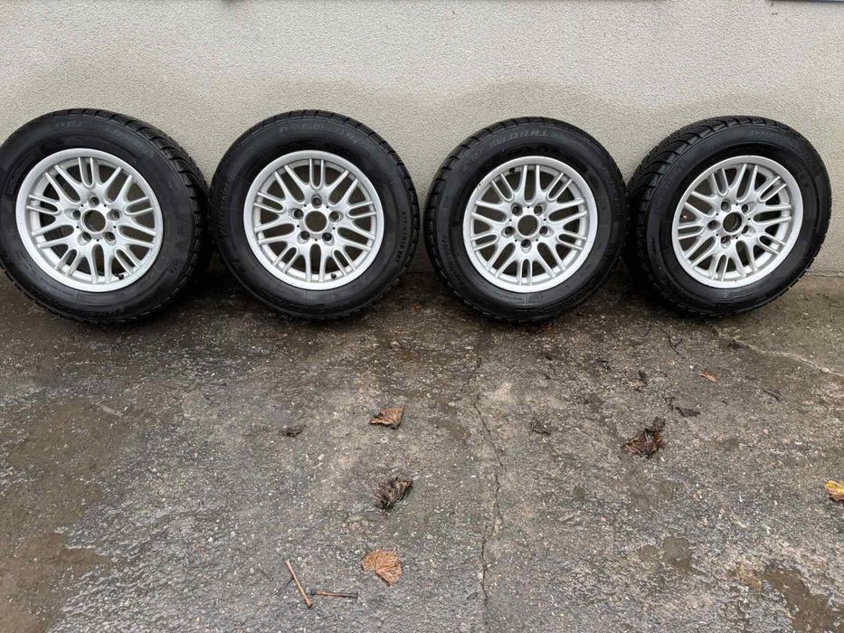 Колёса на БМВ в очень хорошем состоянии 2 месяца в использовании