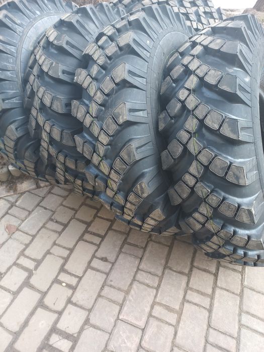 Шини 14.00R20 /370R508/ до Урал.10сл. Б/у. Можна з ПДВ