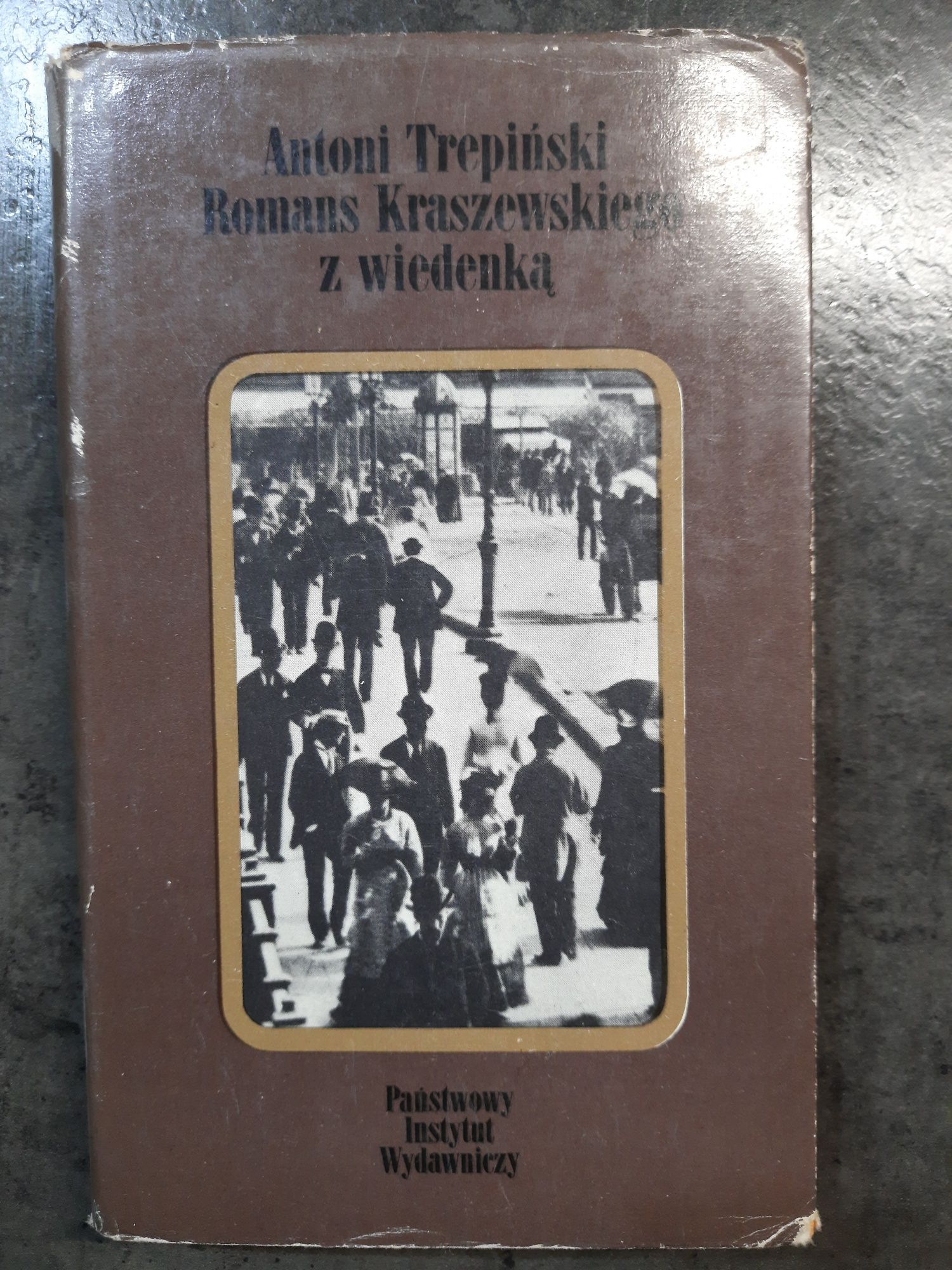 Romans Kraszewskiego z wiedenką - Antoni Trepiński