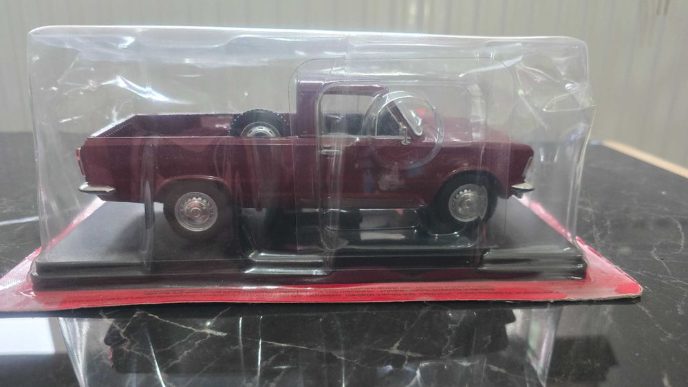 Fiat 125p Pick-up 1975 Skala 1:24 F1