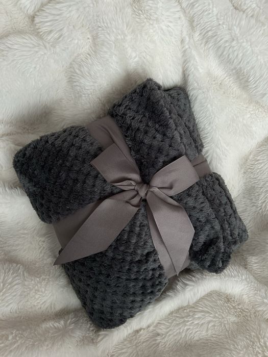 Koc narzutka NOWE 100x150 pled cienki leki bardzo mily polecam Ursynów