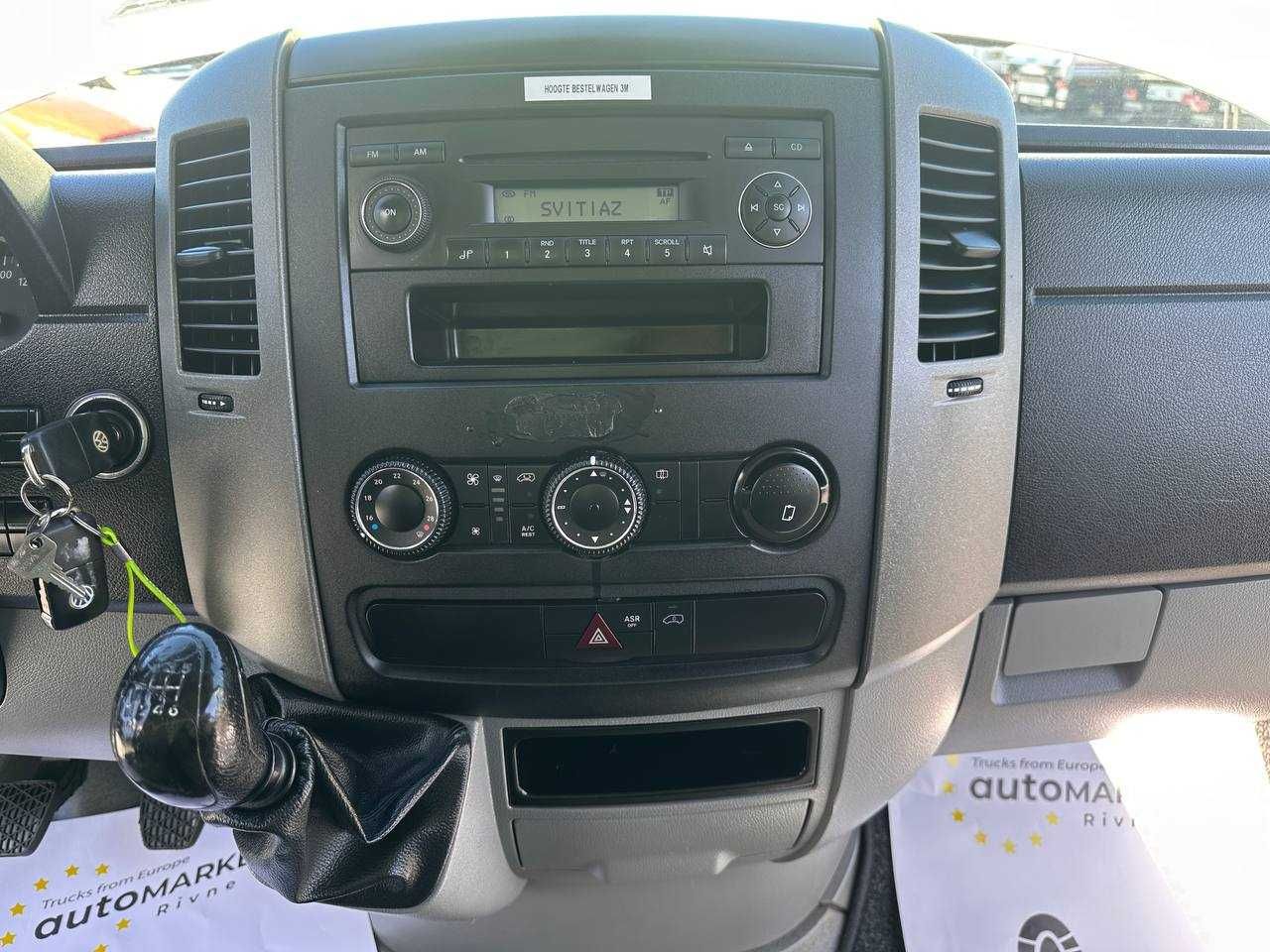 Volkswagen Crafter 2012