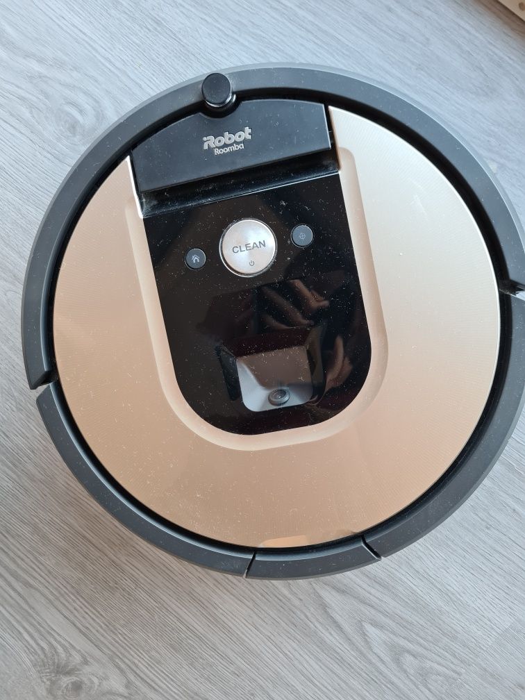 Aspirador Robô IROBOT Roomba 976
4