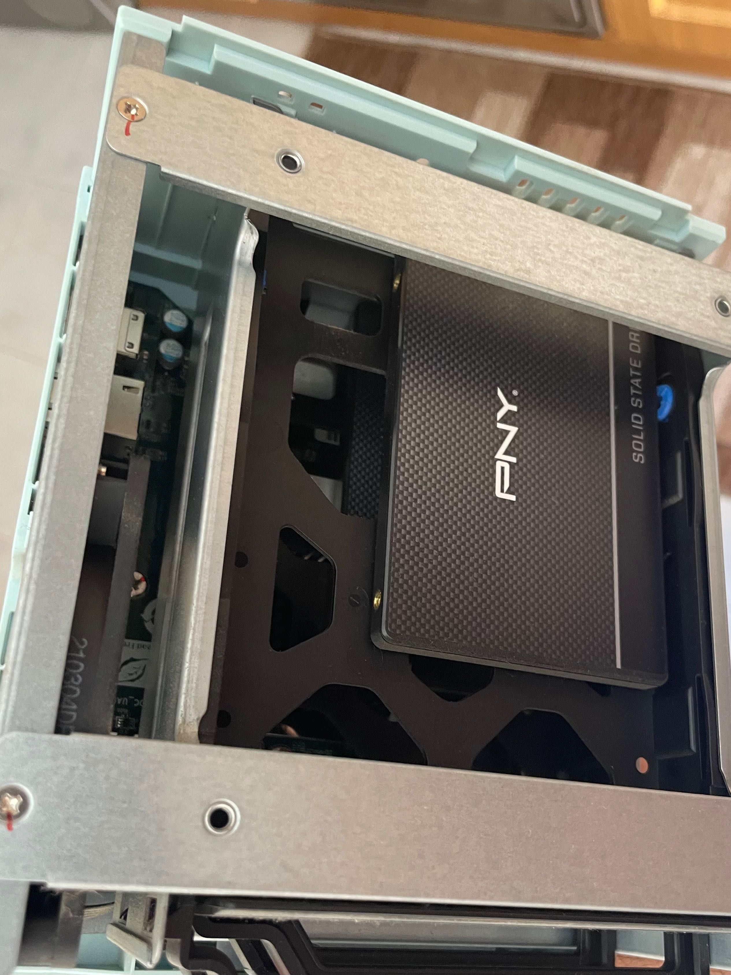Disco rede Qnap TS-230