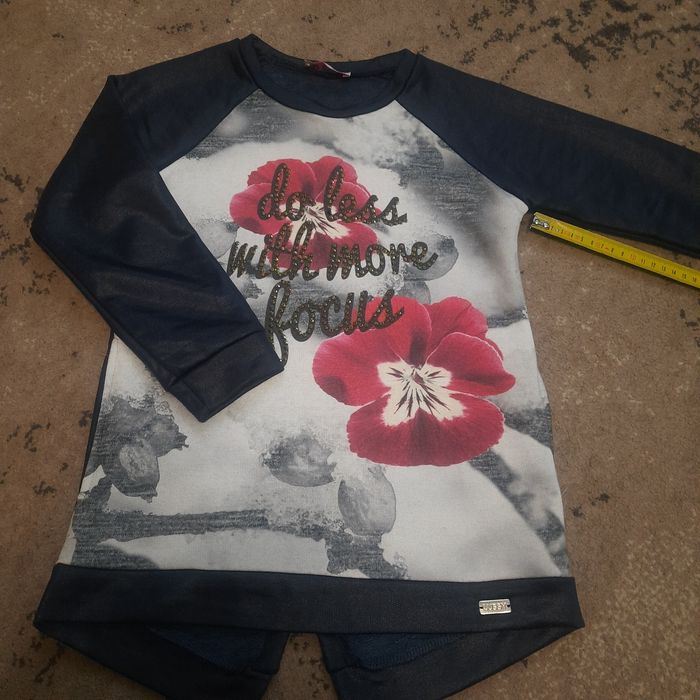 Кофта для дівчинки 128