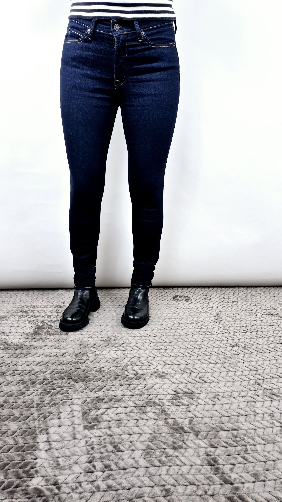 Levi Strauss & Co 711 Skinny roz. 27 Warszawa Rondo Żaba