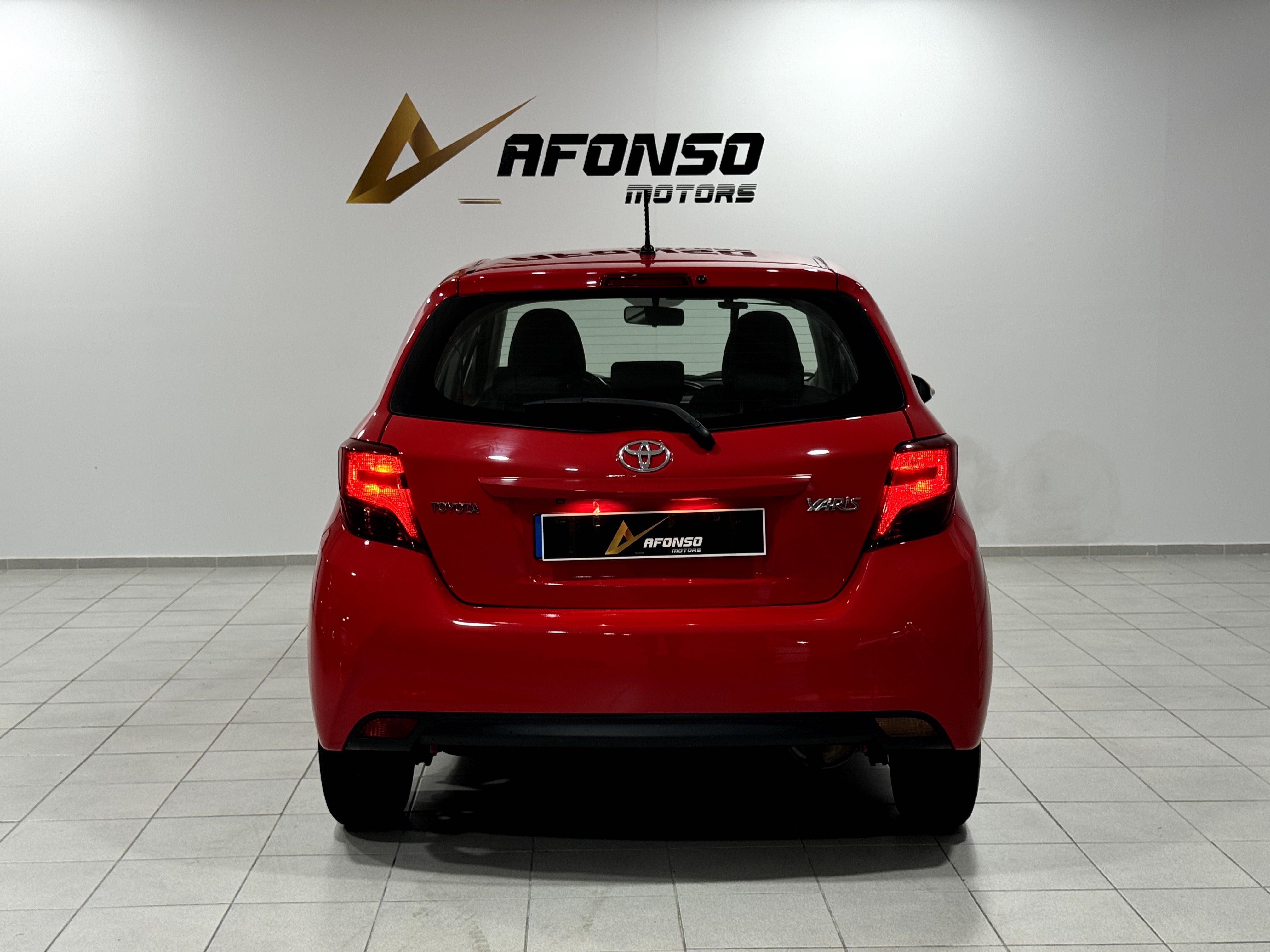 Toyota Yaris III (facelift 2014) Nacional