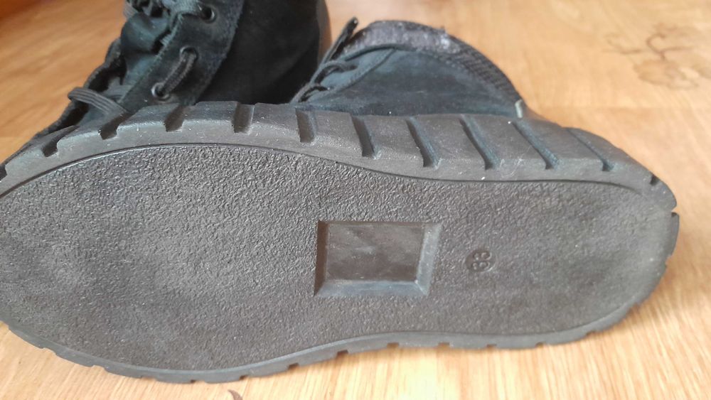 Ботіночки демосезонні