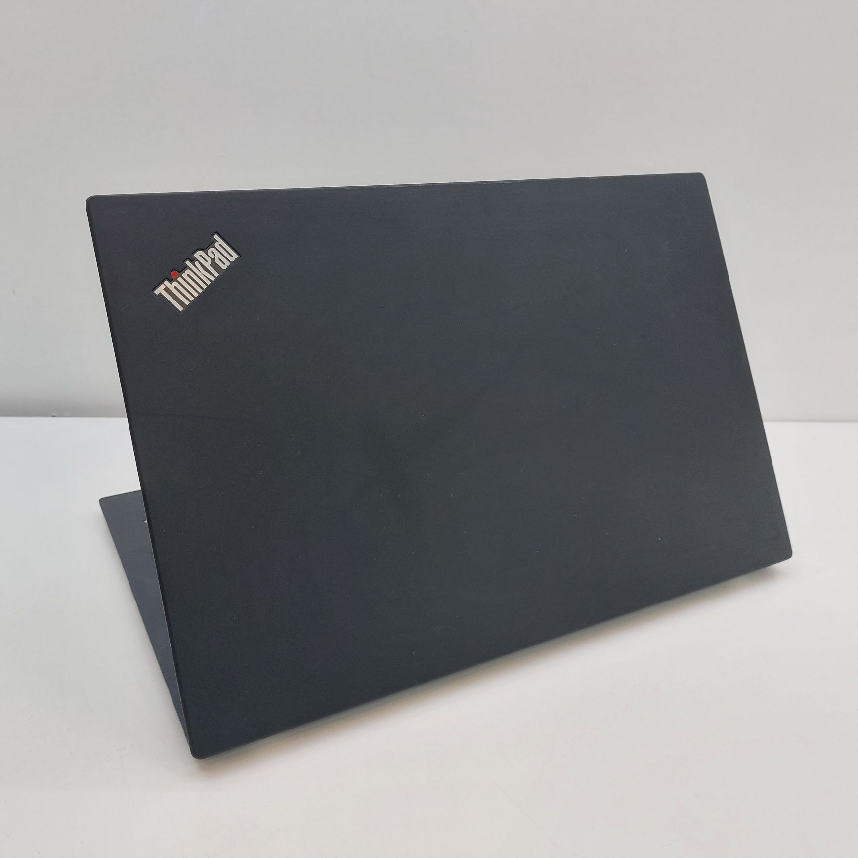 Lenovo ThinkPad X1 Carbon 14.1 FHD IPS/ i7-7500U/16 RAM/ 512 SSD бу