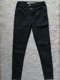 Czarne spodnie dżinsowe jeansy dla dziewczynki skinny r. 152
