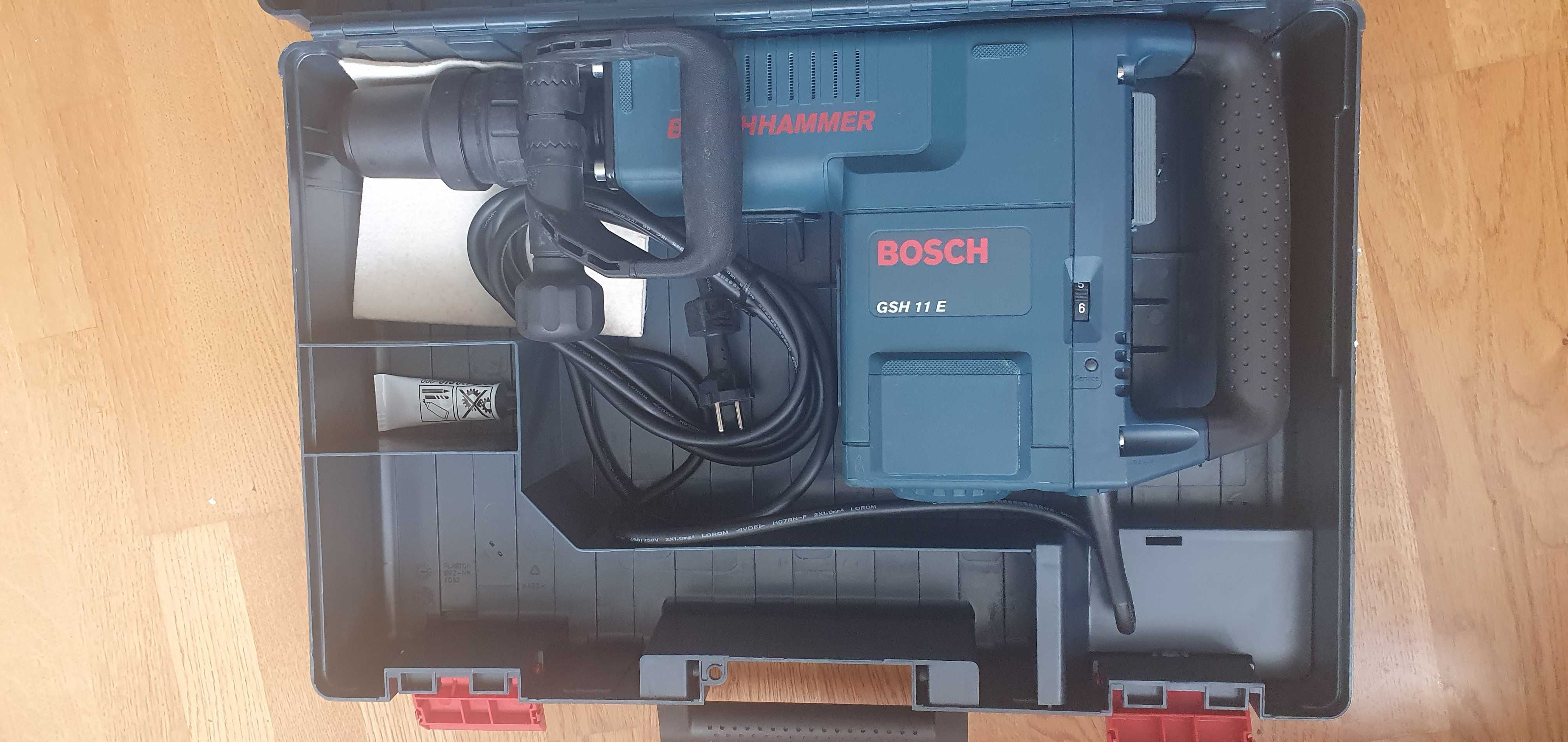 Відбійний молоток Bosch GSH 11 E Professional