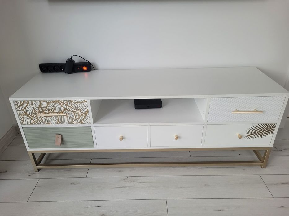 Szafka rtv designerska