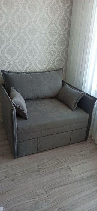 Продам новий диван