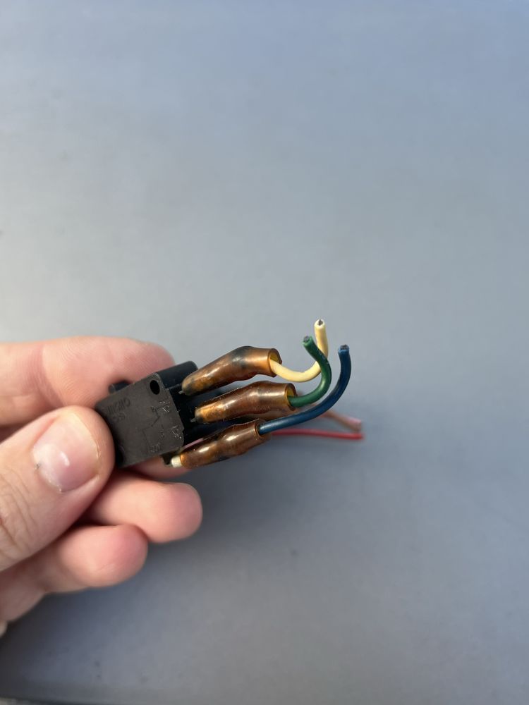 Мікроперемикач Sungho Korea SHV-16-1D5