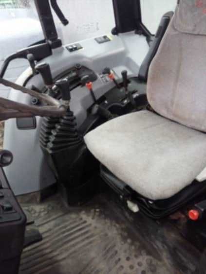 Ciągnik Case  Cs 78 z ładowaczem