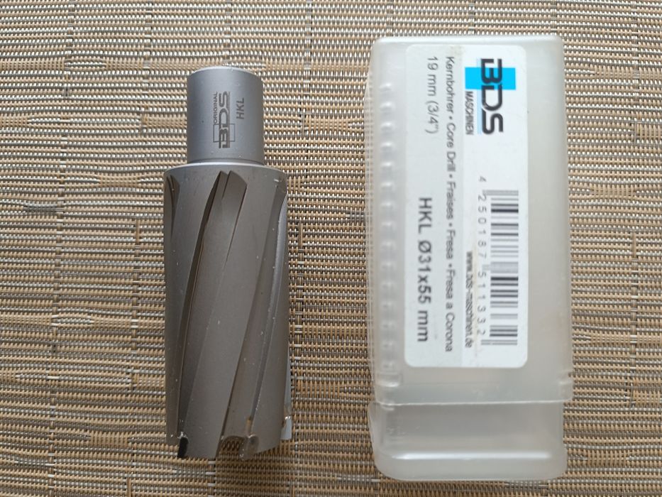 Wiertła, frezy trepanacyjne, rurowe, rdzeniowe, koronkowe - różne