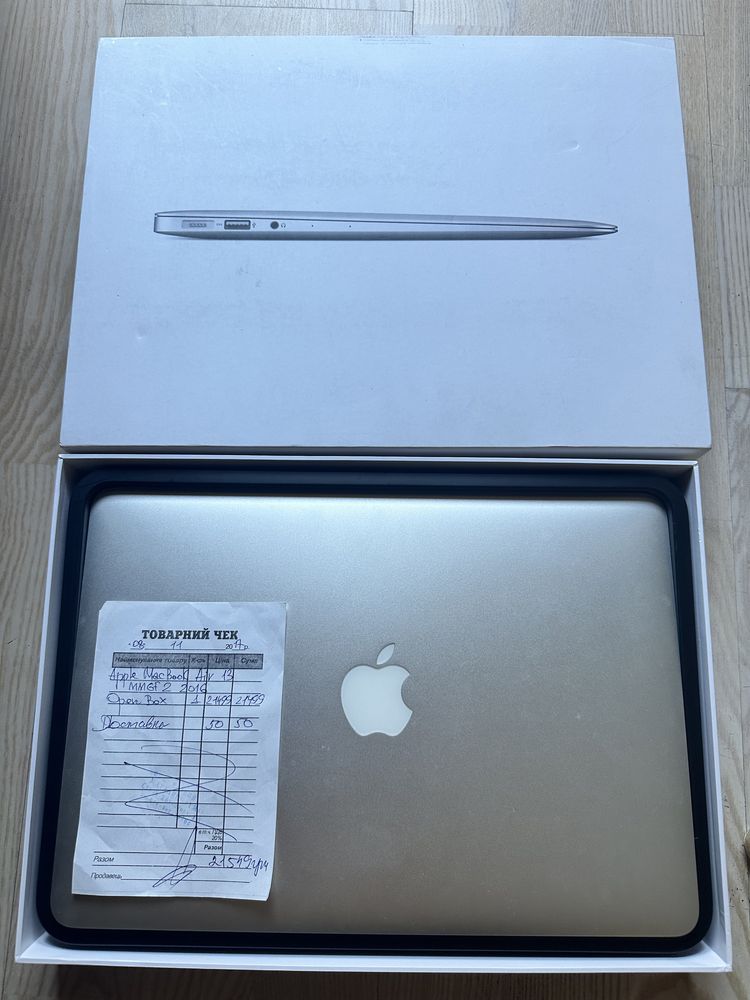 Macbook air 13 MMGF 2 рік 2016