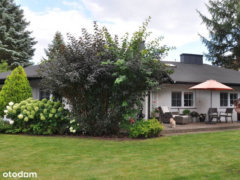 Wolnostojący dom z garażem i ogrodem - Notarialna umowa przedwstepna!