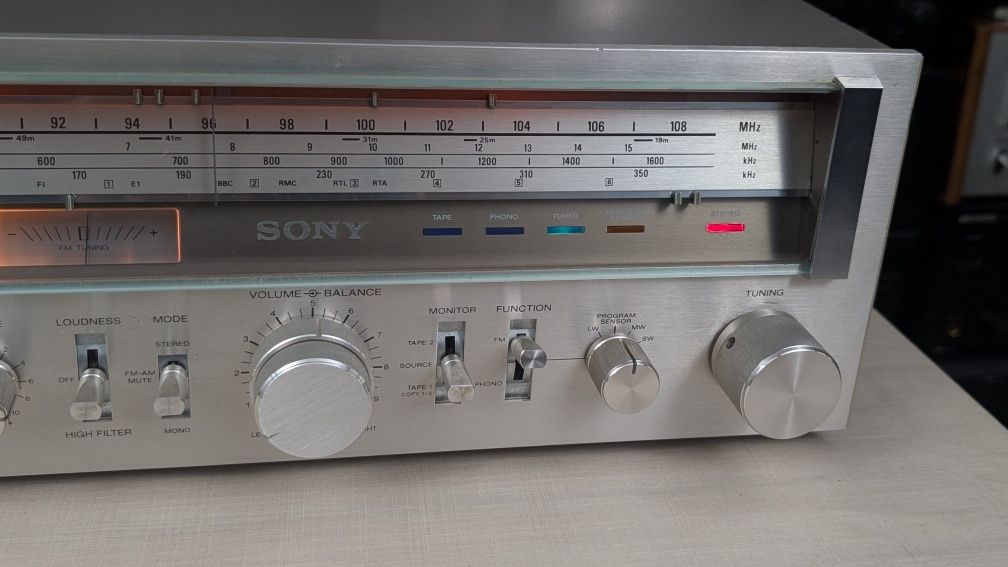 Sony STR-414L Wysokiej klasy analogowy amplituner FM stereo vintage