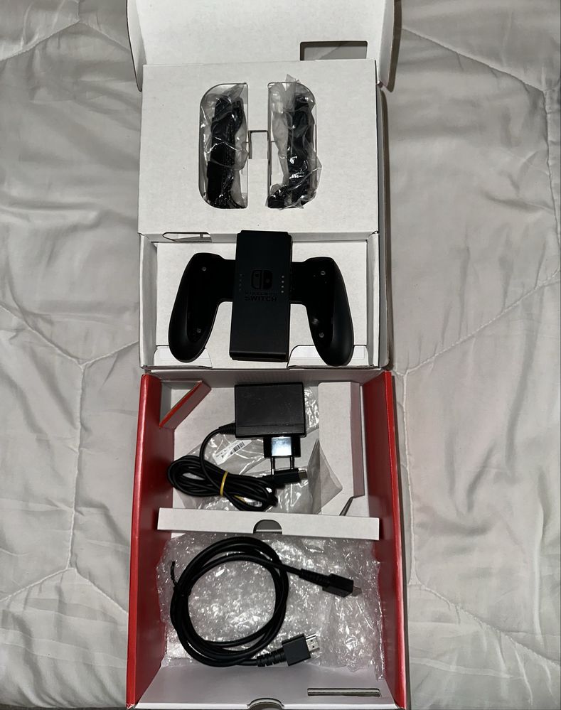 Nintendo Switch OLED Branca