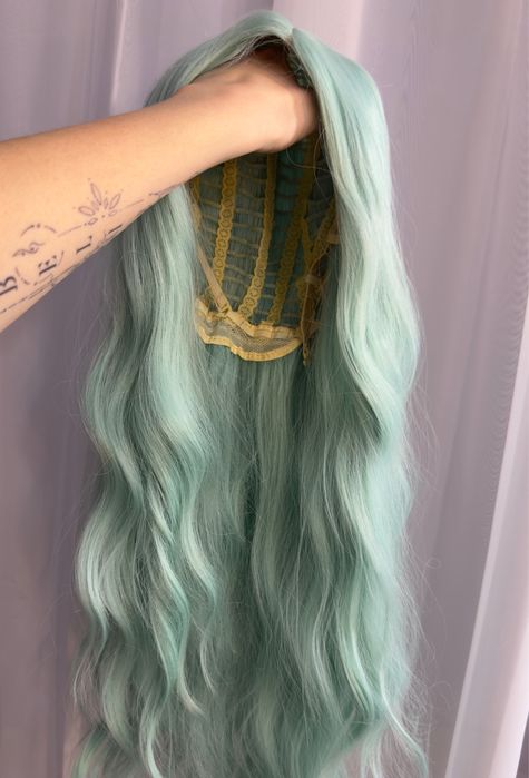 Перука зелена, бірюзова, парик бирюзовый длинный