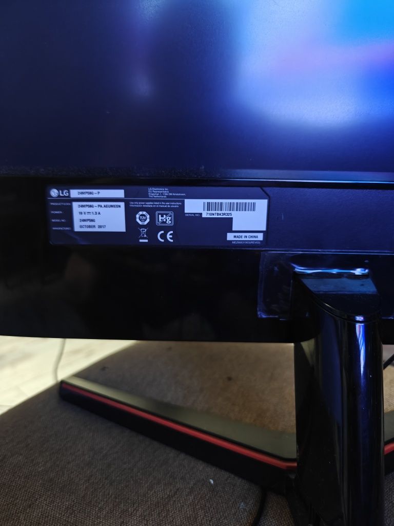 Monitor LG 24 cale