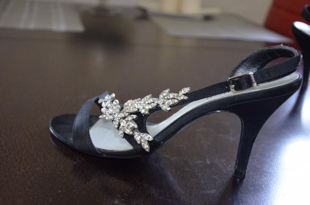 szpilki sandały Menbur, rozm. 37