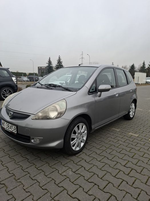 Honda Jazz 5 drzwi 2 komplety kół