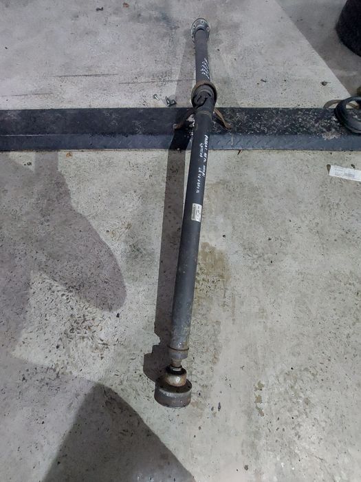 Wał  napędowy vw passat b5 fl kombi 4motion 4x4 audi a4 b5 quattro