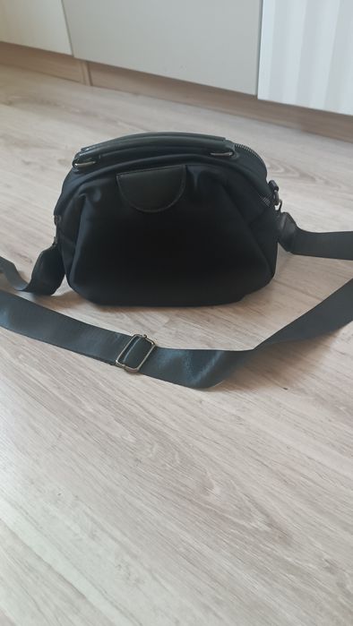 Nylonowa torebka listonoszka