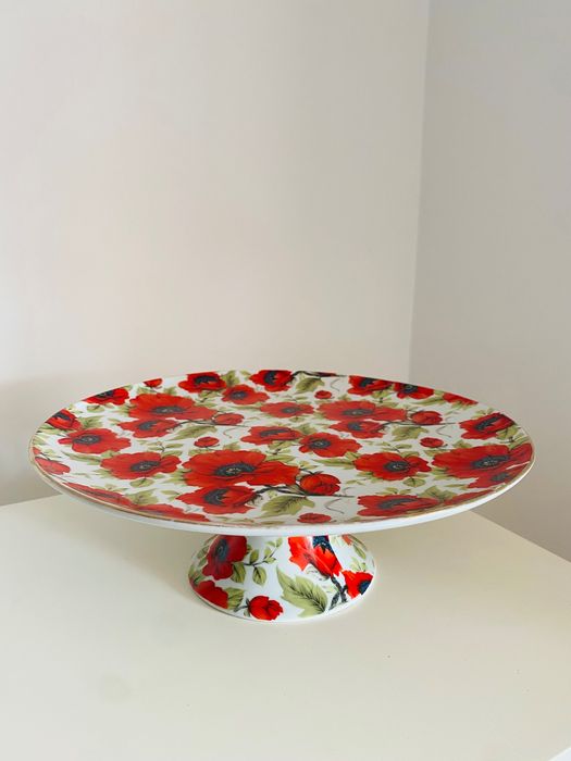 Prato alto para bolo