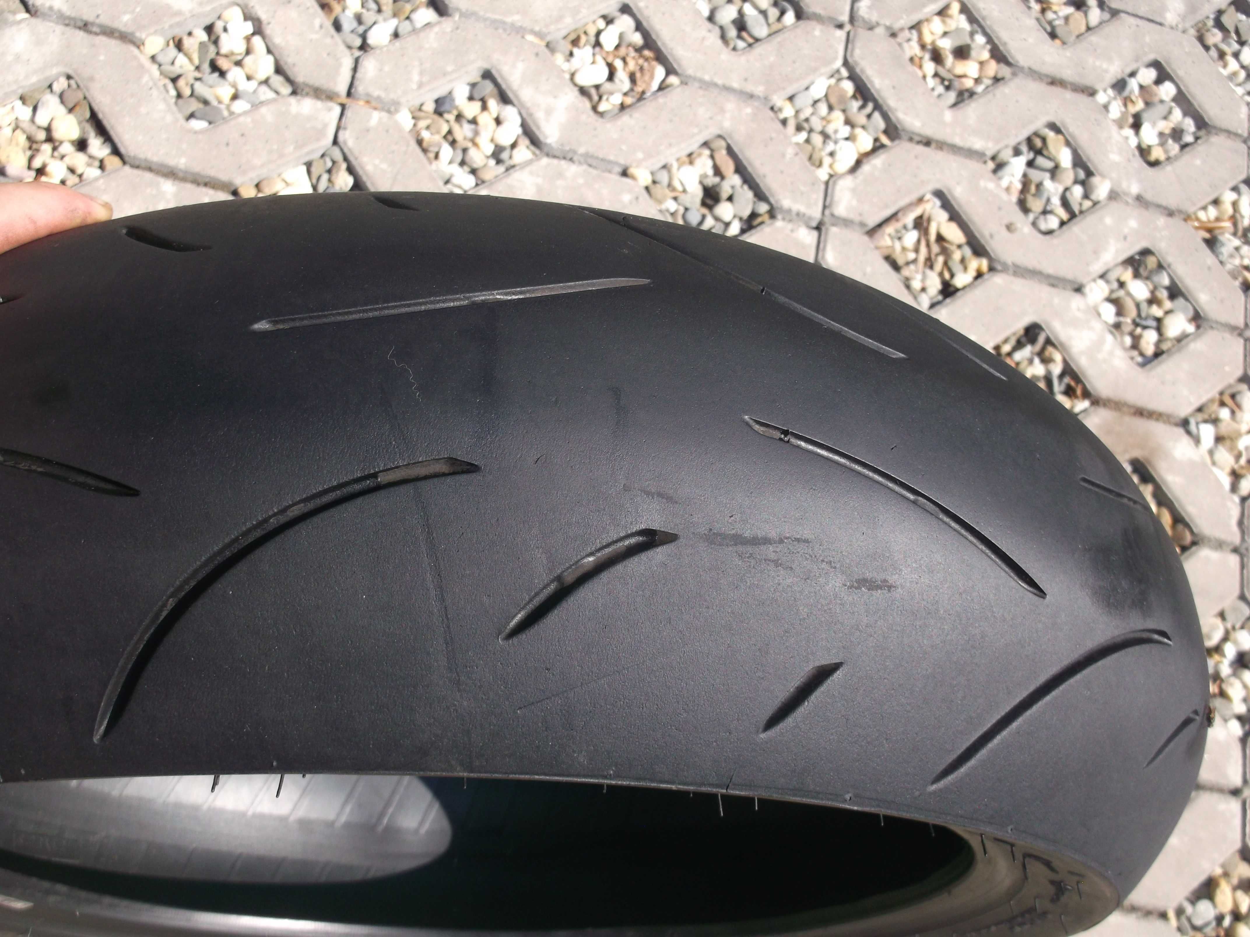 opona 180/55ZR17 Dunlop Sportmax D214 dot0821 2,6mm