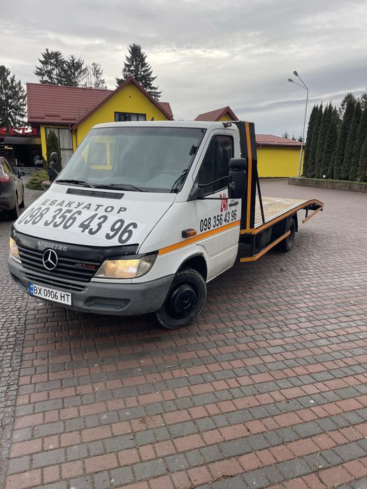 Мерседес Спрінтер Евакуатор спарка