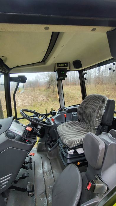 Renault Claas AXSOS 330 z Ładowaczem