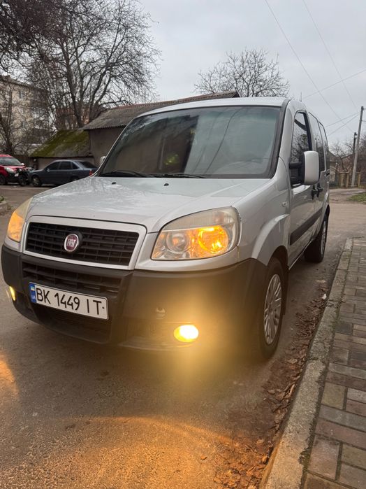 Продам Фиат добло Пасажир 5-ти местный  машина очень хороший состояние