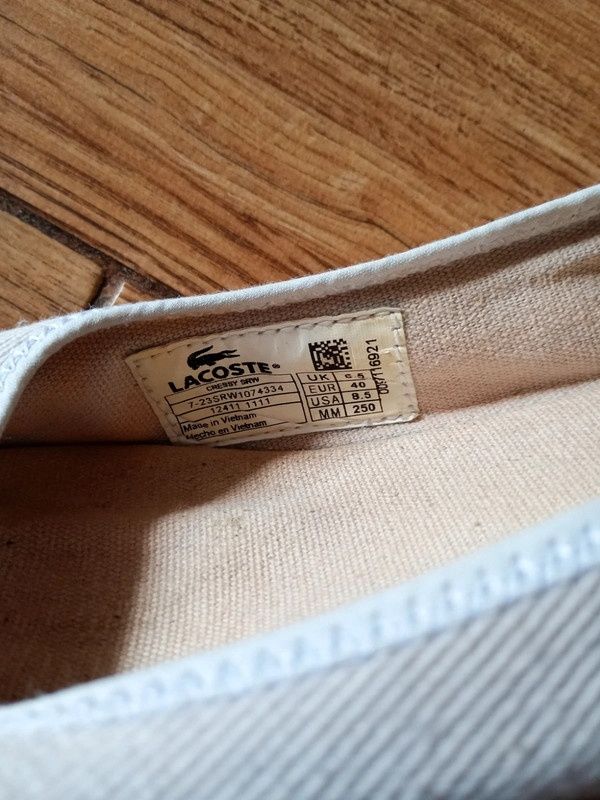 Sandały damskie Lacoste 40