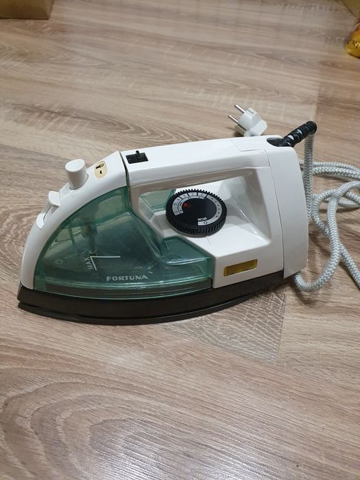 Żelazko Fortuna 1000W Jak nowe