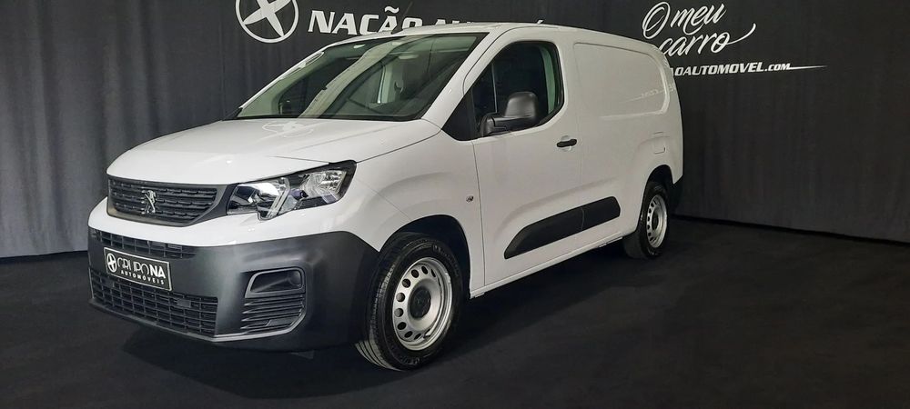 Peugeot Partner Longa 1.5 BlueHDi 100cv 6 vel. 3 lug. 5 portas