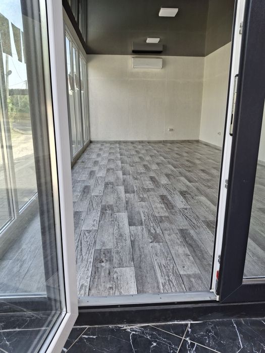 Оренда торгового приміщення по вул.Південно-кільцева  30м2 деталі по т