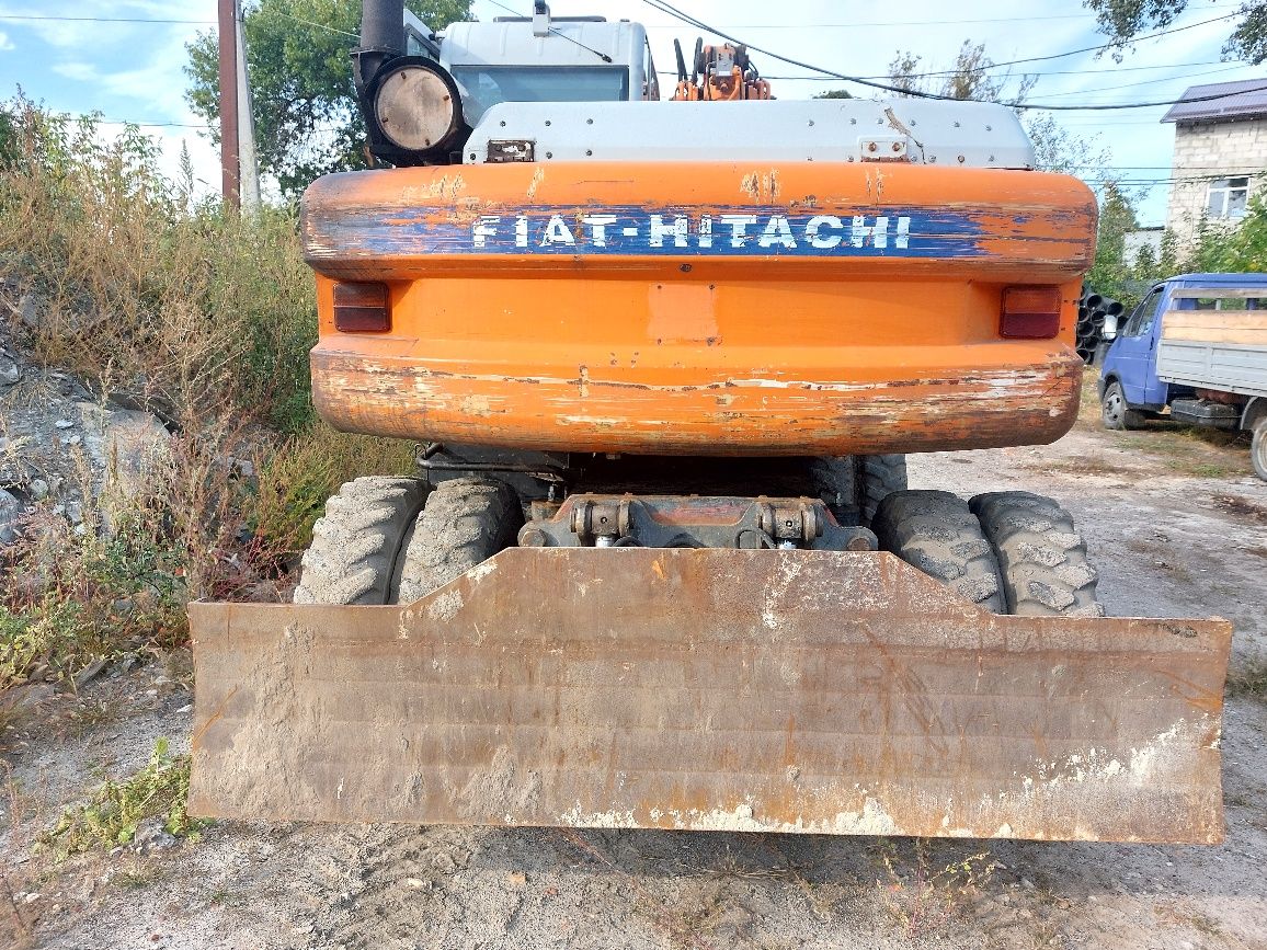 Продам екскаватор Hitachi fh150w3