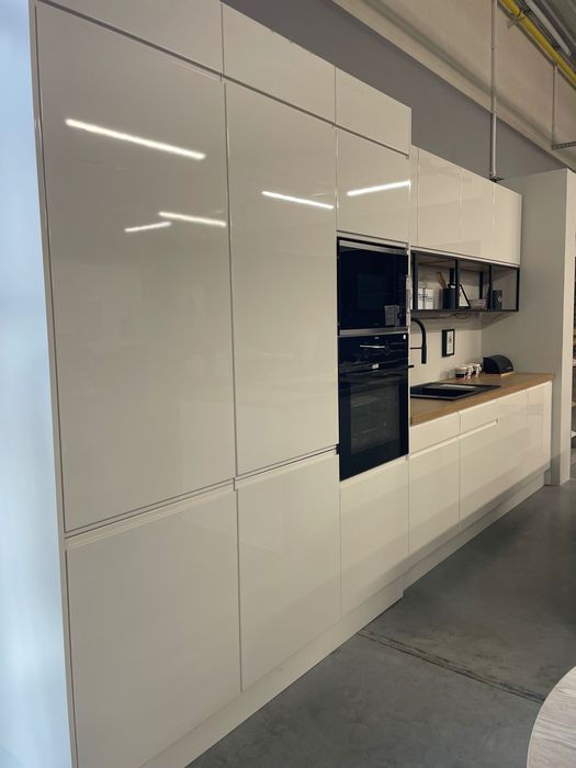 Kuchnia ekspozycyjna Salon Meblowy BRW ul. Bohaterów Getta 9