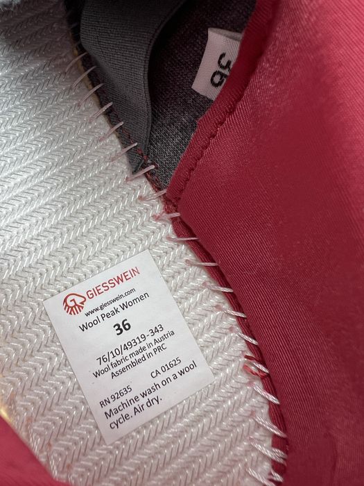 Кросівки жіночі 36р.23см. Giesswein Wool Peak.