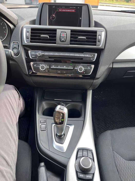 Продам BMW 118і F20