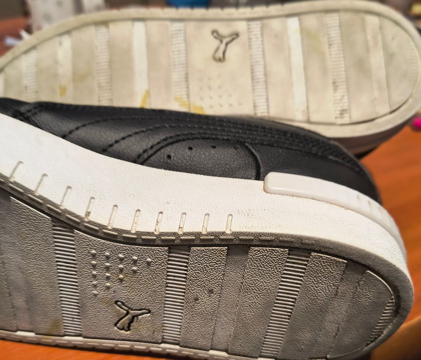 Sprzedam buty sportowe Sneakersy roz .37 firmy  Puma