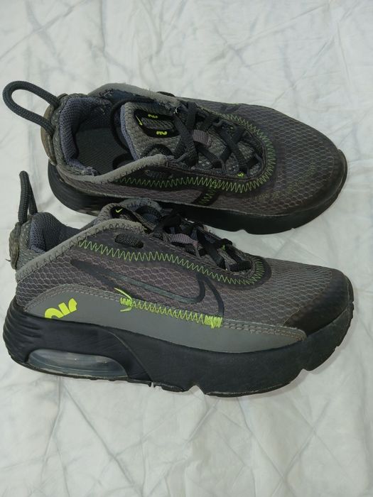 Кроссовки nike 27