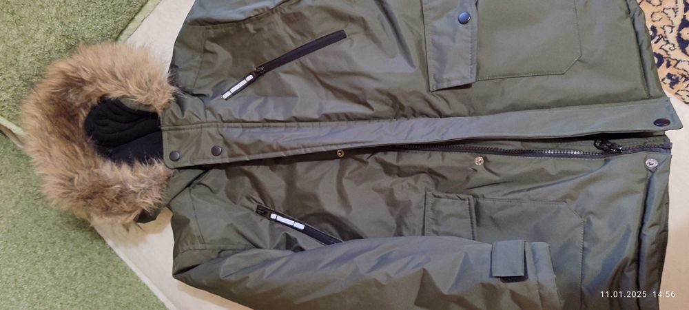 Зимова куртка на хлопця