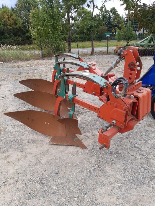 Pług zagonowy Kverneland AD 85 vario