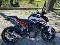 Mota KTM Duke 125cc