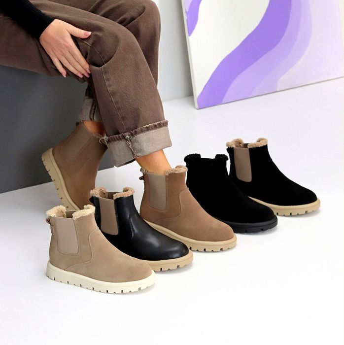 Жіночі шкіряні зимові черевики в кольорах